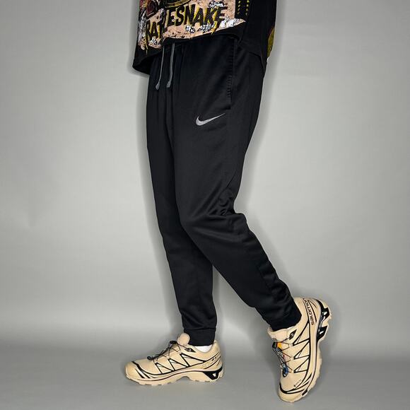 Nike Sweatpants Black Polyester Joggers Grey Swoosh Therma Fit - Picture 1 of 4